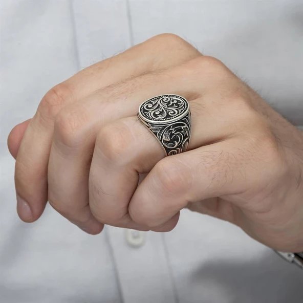 Oyma Desenli Oval Taşsız 925 Gümüş Erkek Yüzük - Resim 4