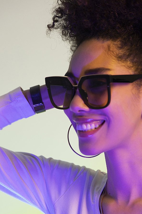 Gold Detaylı Siyah Büyük Kasa Kadın Güneş Gözlüğü PL22KG001R002 - Resim 3