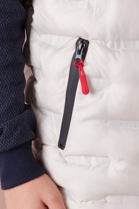 Erkek Çocuk Desenli Kapüşonlu Şişme Yelek 14582 - 11