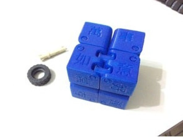 Kobayashi Fidget Cube  şanslı kelime Bulmacası Oyuncak - 4