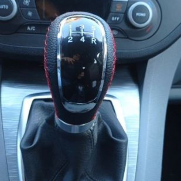 Üniversal Kırmızı Dikişli Deri Spor Görünümlü Vites Topuzu Değişen Kapaklı Aparatlı Manuel Vites Kolu - 8