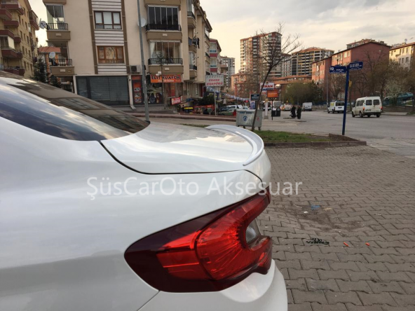 Fiat Egea Bagaj Üstü Slim Spoiler Parlak Beyaz - 4