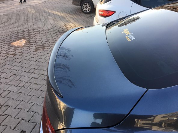 Renault Megane 4 Sedan Kasa Bagaj Üstü Spoiler Piano Black Siyah - 2
