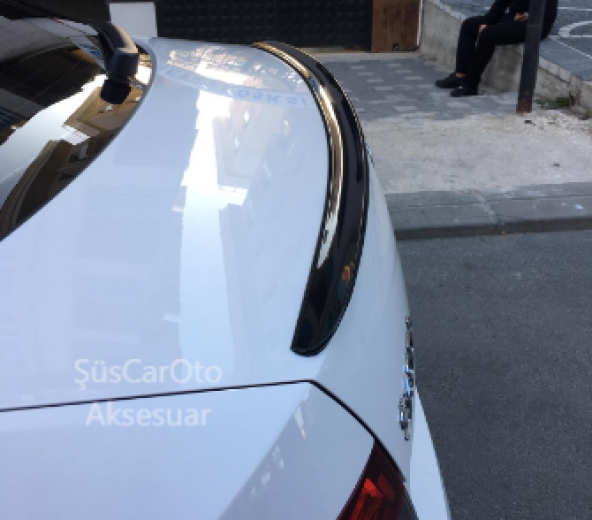 Skoda Octavia Bagaj Üstü Spoiler Bagaj Çıtası Piano Black - 3