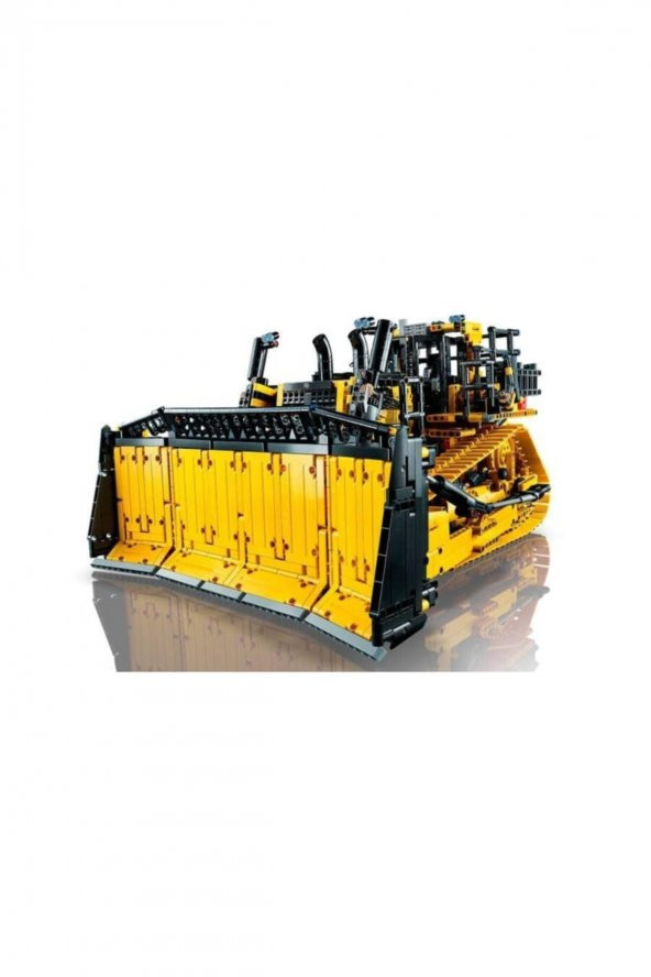 LEGO Technic 42131 Cat D11 Bulldozer - 4