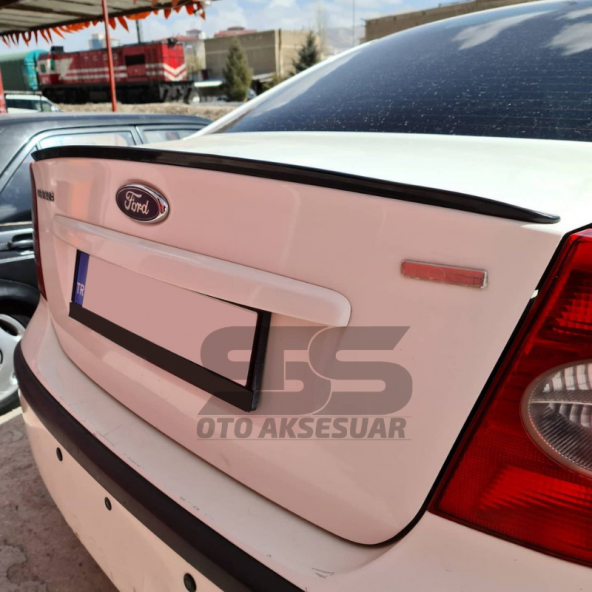 Ford Focus 2-2,5 Bagaj Üstü Slim Spoiler Piano Black Parlak Siyah - 6