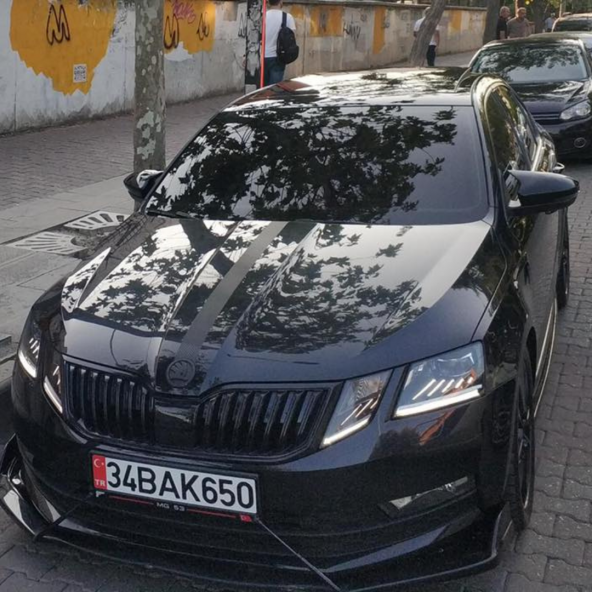Sts Oto Aksesuar Skoda Octavia 2013-2020 Batman Yarasa Ayna Kapağı Piano Black Abs Plastik - 1
