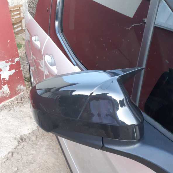 Sts Oto Aksesuar Ford Courier 2018-2021 Uyumlu Batman Yarasa Ayna Kapağı Piano Black Abs Plastik