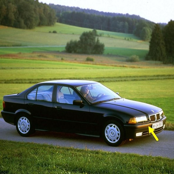 BMW E36 1991-1998 Ön Tampon Bandı Çeki Demiri Kapağı 51111960708
