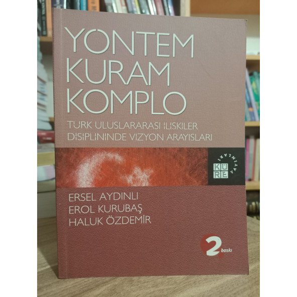 Yöntem Kuram Komplo Ersel Aydınlı - Erol Kurubaş - Haluk Özdemir ürün görseli