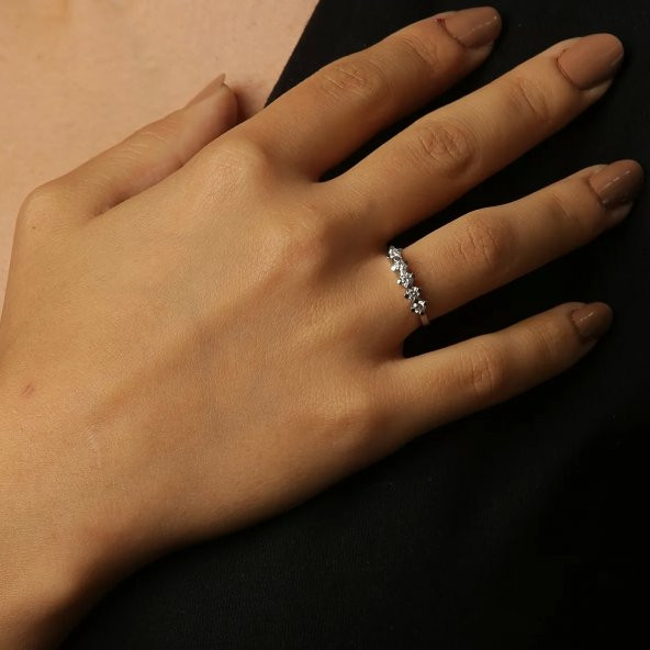 Pırlanta Beştaş Yüzük ürün görseli 1