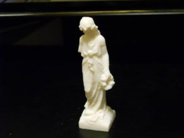 Bir kadın heykeli Biblo Dekoratif Hediyelik Süs Eşyası - 1