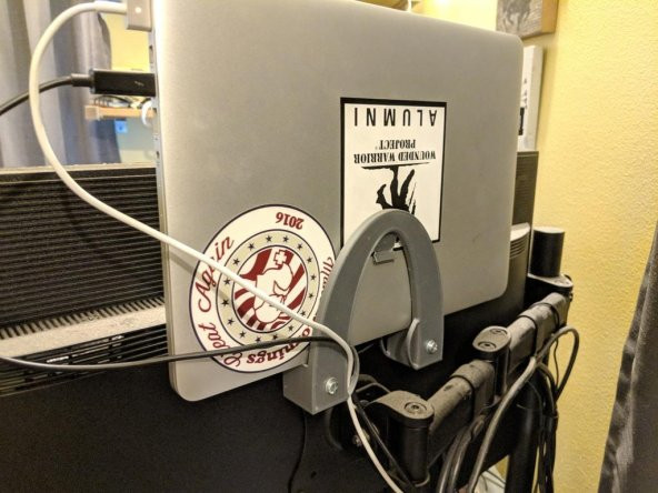 Laptop Tutucu / Stand- Masa Veya Vesa Tutucu Plastik Aparat - 1