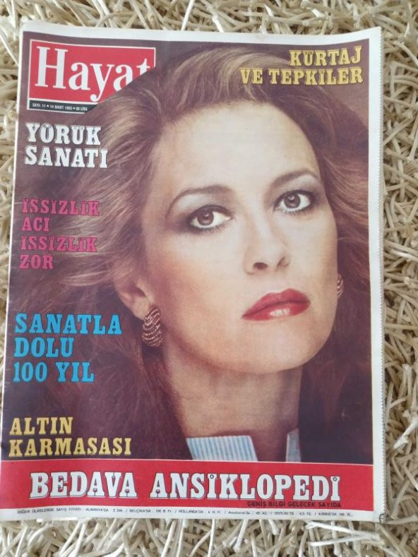 HAYAT  Haftalık Mecmua  Sayı: 11  *  14  Mart  1983    /   YÖRÜK SANATI  * Sanayi-i Nefise Mektebi'nden Güzel Sanatlar Akademisi'ne  SANATLA DOLU 100