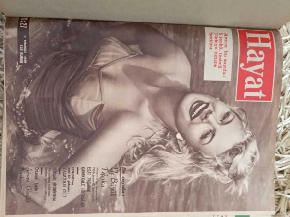 HAYAT HAFTALIK MECMUA 1959   /    Sayı: 27 ( 3 TEMMUZ  1959 ) SAYI:52     ( 25  ARALIK  1959  )   SIRALI  26   Mecmua  * TÜM EKLERİ İÇLERİNDEDİR. ürün görseli