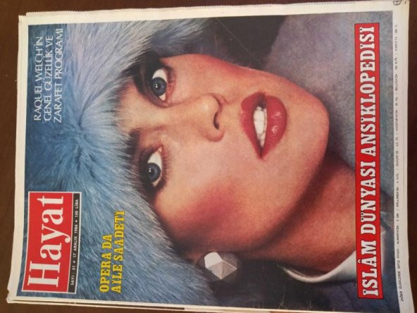HAYAT HAFTALIK MECMUA *Sayı: 51 * 17  Aralık  1984  * TÜM EKLERİ İÇİNDEDİR / RAQUEL WELCH'İN GENEL GÜZELLİK VE ZERAFET PROĞRAMI* İSLAM DÜNYASI ANSİKLOPEDİSİ ürün görseli