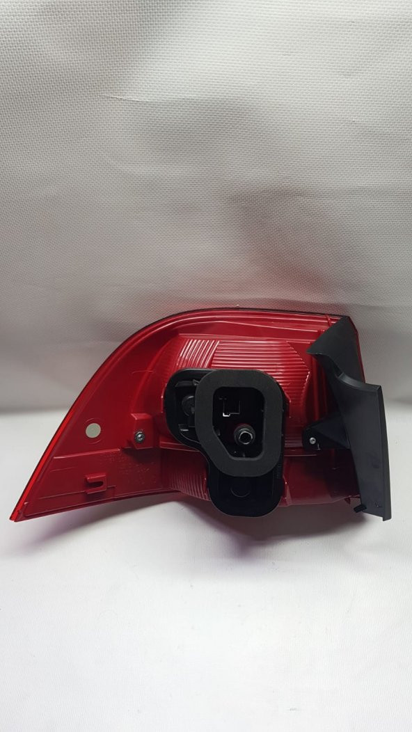 TOUAREG 2011-2017 SAĞ DIŞ STOP ürün görseli