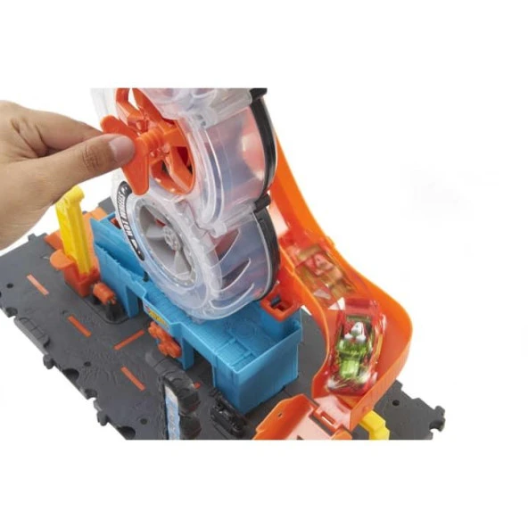 Hot Wheels Super Twist Tire Shop HDP02 Lisanslı Ürün - 2