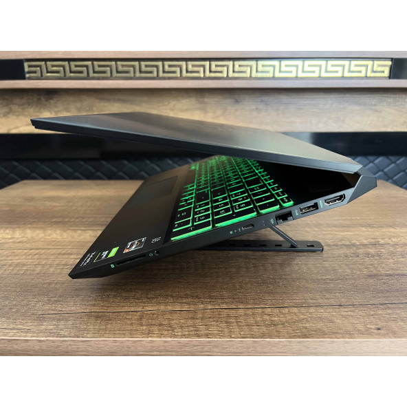 HP Pavilion Gaming 15-EC1017NT 24D50EA İKİNCİ EL GARANTİLİ AMD Ryzen 7 4800H 16GB 512GB SSD GTX1650Ti 15.6" FHD - Resim 7