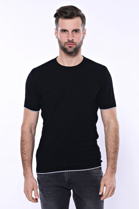 Kendinden Desenli Örme Siyah Bisiklet Yaka T-shirt  Wessi - 4