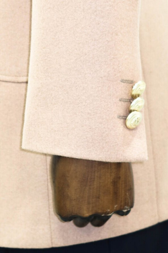 Krem Metal Düğmeli Kruvaze Kaban - 4