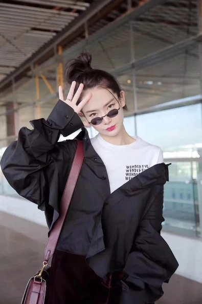 Oval Güneş Gözlüğü  Sarı Çerçeve Siyah Cam Unisex  Gümüş Tek Ebat - Resim 12