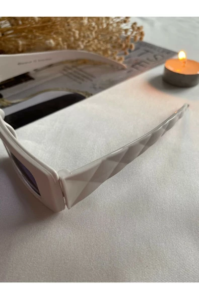 Vintage Model Baklava Desen Detaylı Füme Unisex Güneş Gözlüğü  Beyaz Tek Ebat - 4