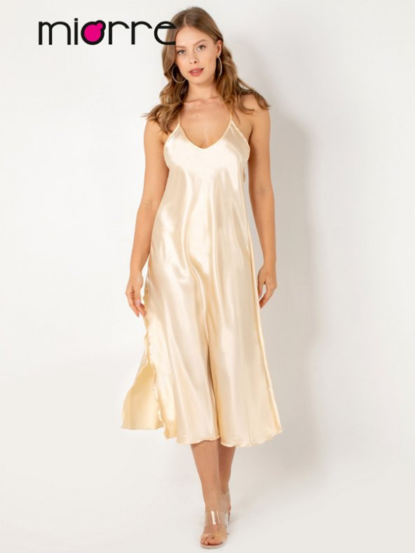 Sırt Dekolteli Güpürlü Yırtmaçlı Saten Gecelik Takım - Resim 2