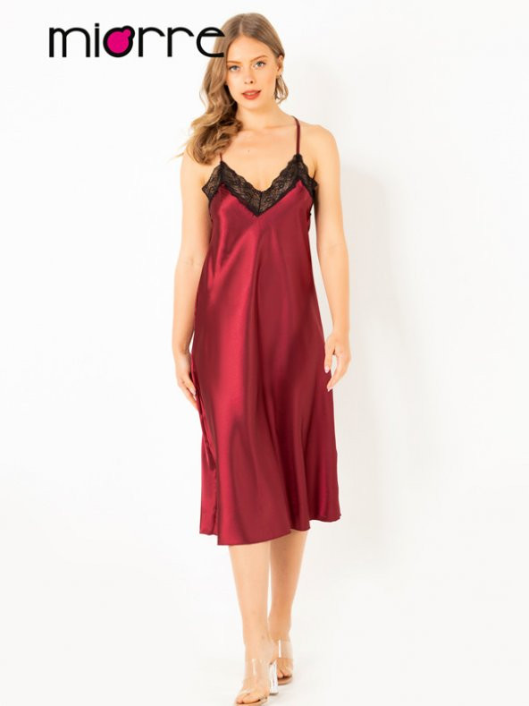 Dantel Detaylı Derin Sırt Dekolteli Yırtmaçlı Saten Gecelik - Resim 2