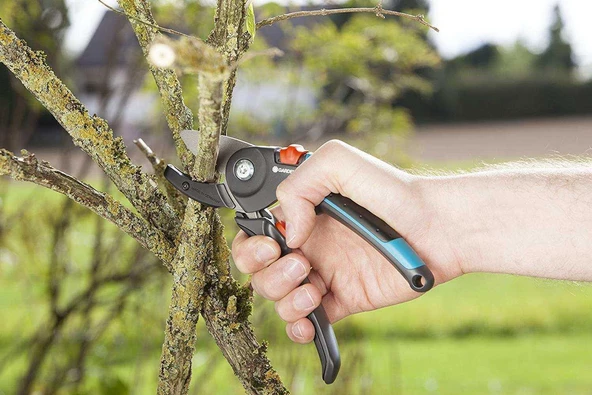 Gardena 8903 Örs Tip Bahçe Budama Makası - 3