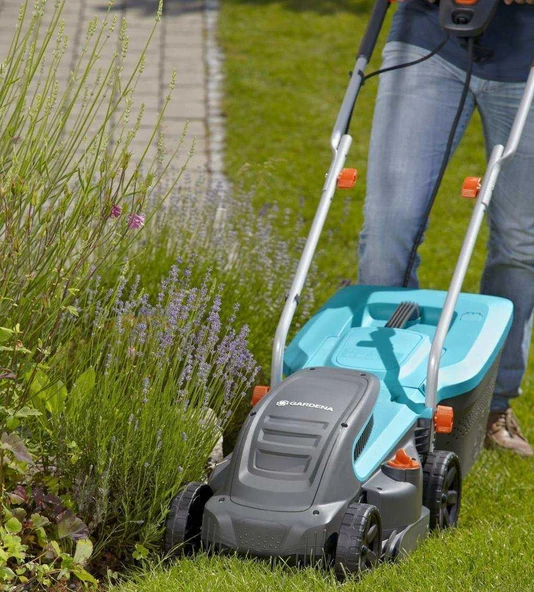 Gardena 5032 Çim Biçme Makinesi PowerMax 1200/32 - 3