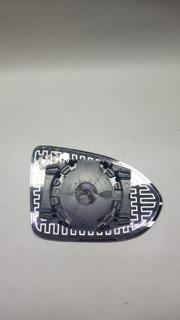 PASSAT 2015- ARTEON 2017- AYNA CAMI SOL ISITMALI