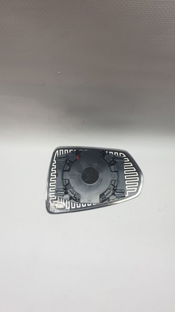 POLO 2018- AYNA CAMI SAĞ ürün görseli