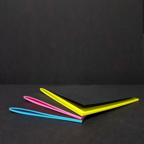 3 lü Siyah Kapaklı Renkli Defterler