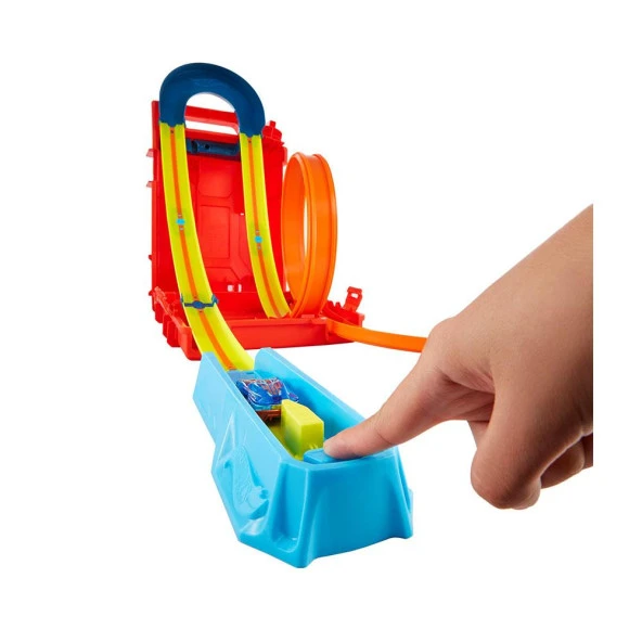 HotWheels Truck Builder Benzin Bidonu Akrobasi HDX78 Lisanslı Ürün - Resim 3