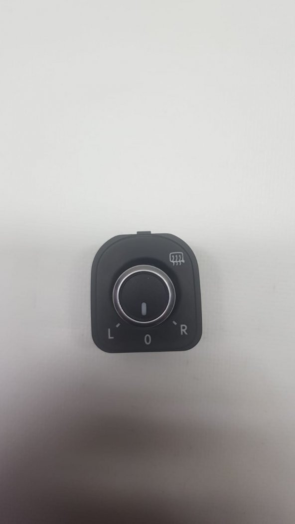 GOLF6 PASSAT TİGUAN CC AYNA AYAR DÜĞMESİ KROMLU