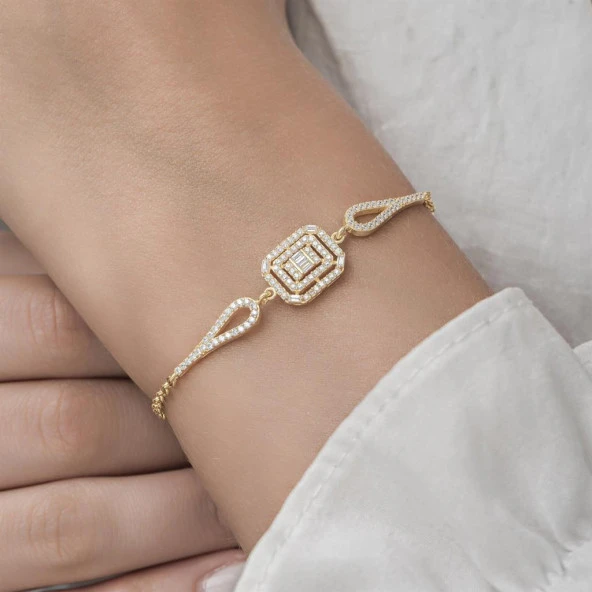 Zirkon Süslemeli Baget Taşlı Altın Kaplama 925 Gümüş Kadın Bileklik - 2