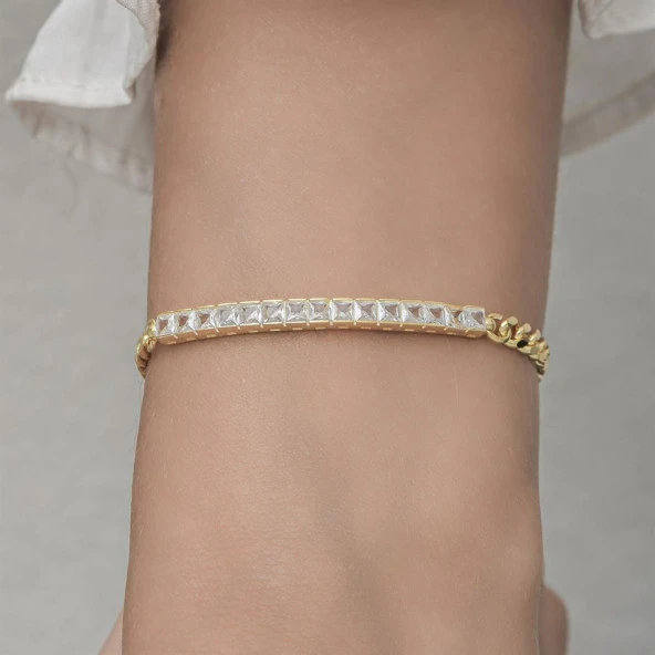 Sıra Baget Taşlı Gurmet Zincirli Altın Kaplama 925 Gümüş Kadın Bileklik - 9