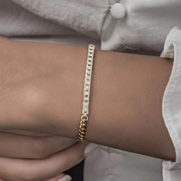 Sıra Baget Taşlı Gurmet Zincirli Altın Kaplama 925 Gümüş Kadın Bileklik - 12