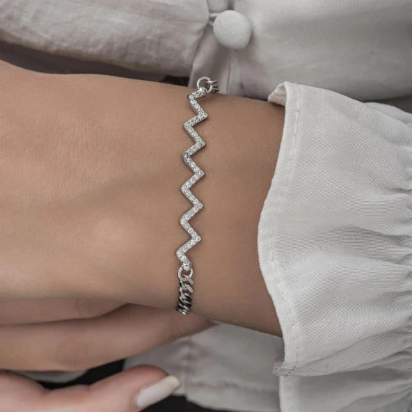 Zikzak Desenli Rodyum Kaplama Taşlı 925 Gümüş Kadın Bileklik - 8