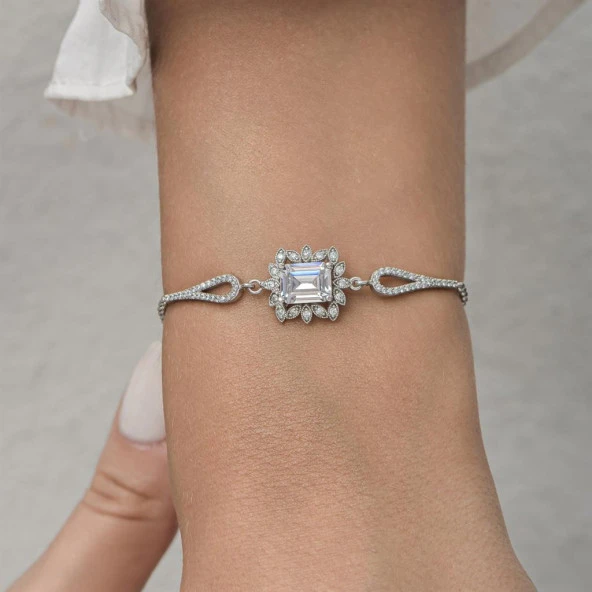 Zirkon Süslemeli Baget Taşlı Rodyum Kaplama 925 Gümüş Kadın Bileklik - 5