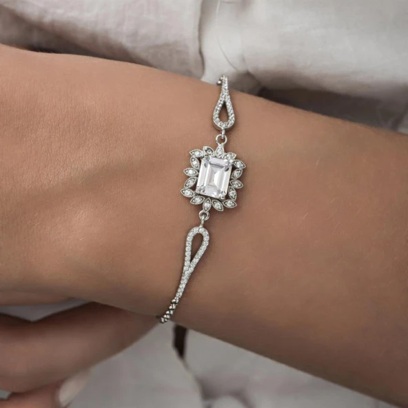 Zirkon Süslemeli Baget Taşlı Rodyum Kaplama 925 Gümüş Kadın Bileklik - 8