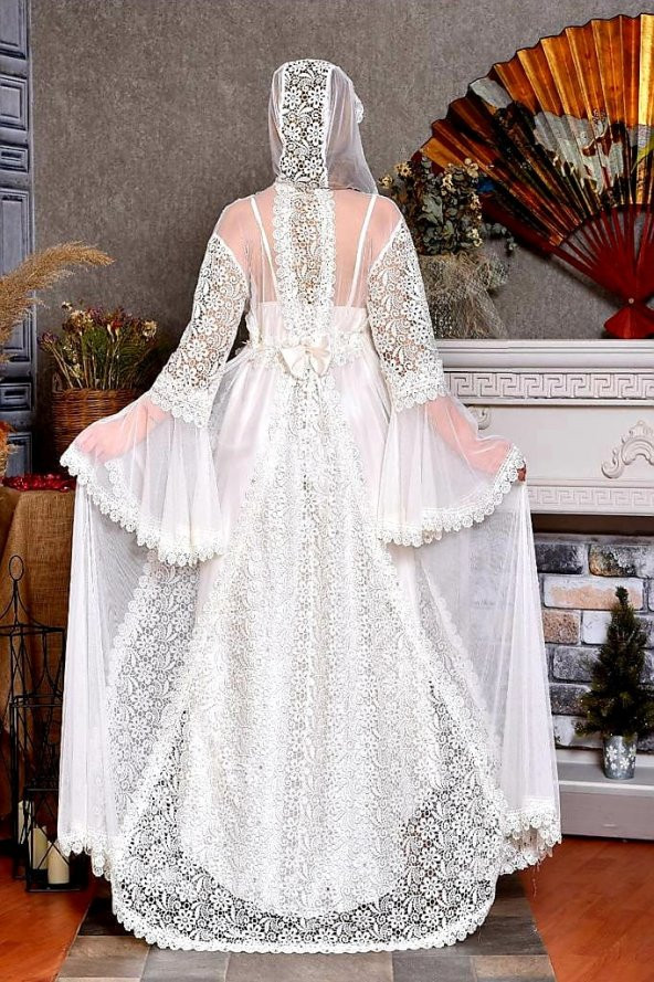 Kadın  Dantelli Uzun Sabahlık ürün görseli