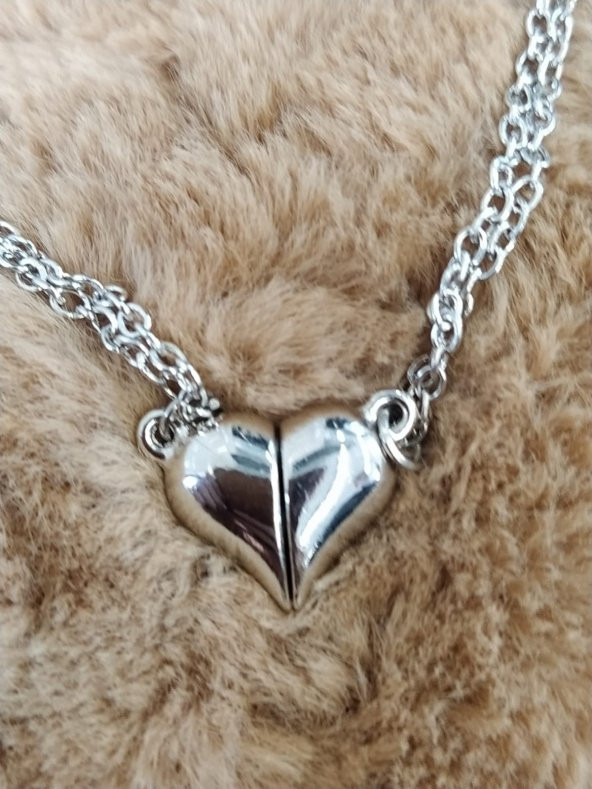 Gri Iki Adet Mıknatıslı Kalp Sevgili Metal Kolye Hediyelik Aksesuar Şık - 4