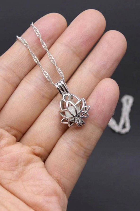 Yeşil Lotus Çiçeği Gece Karanlıkta Parlayan Fosforlu Kolye - 3