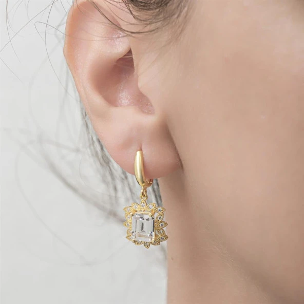 Zirkon Baget Taşlı Altın Kaplama 925 Gümüş Küpe - 8