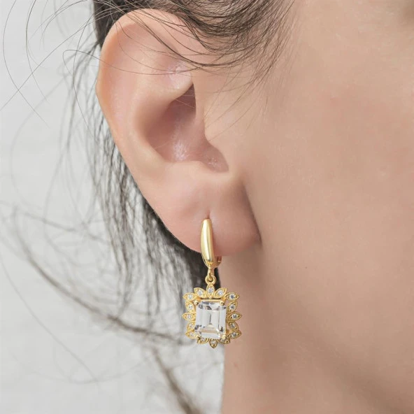 Zirkon Baget Taşlı Altın Kaplama 925 Gümüş Küpe - 11