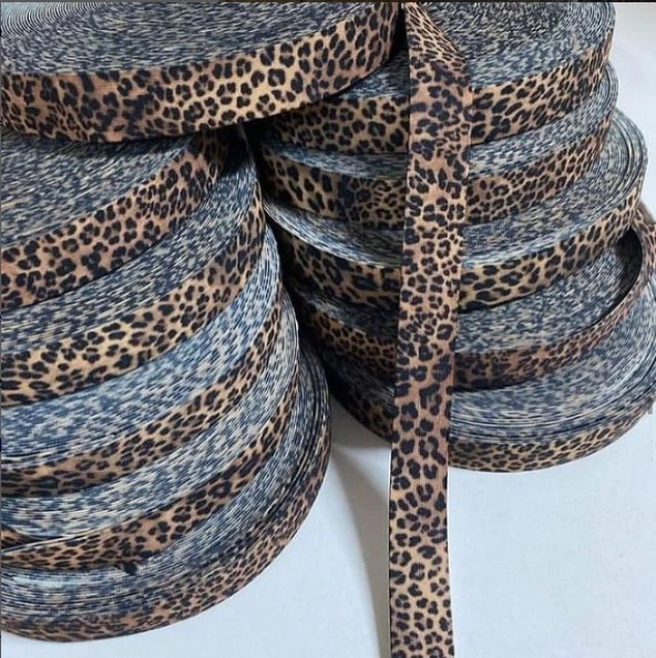 Lastik Üzeri leopar desenli  3,5Cm  3metre  Paça,kol Ve Don Lastiğidir 1 Paket 3 Metre