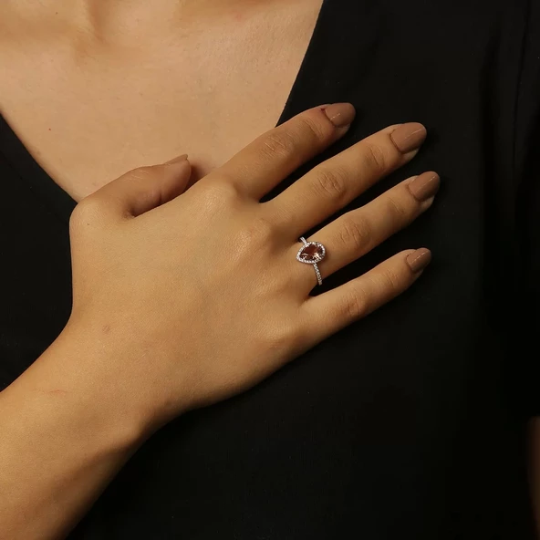 Zultanit Damla Kesim Taşlı Yüzük ürün görseli 1