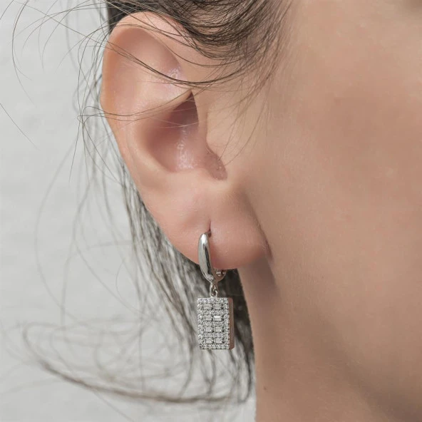 Zirkon Taşlı Süsleme 925 Gümüş Küpe - 3